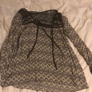 Super cute and soft long sleeve shirt